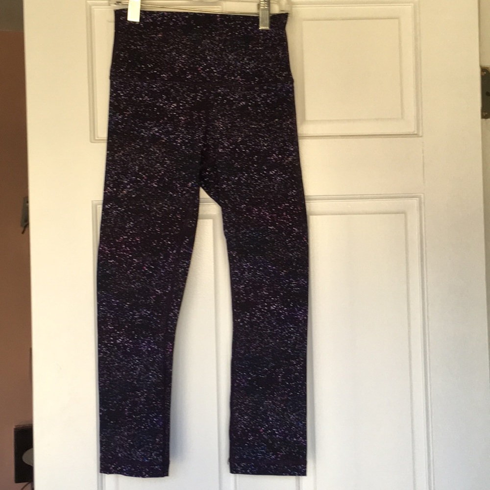 Lululemon multi colored hi rise crop legging sz 4